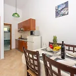 David Apartamento *